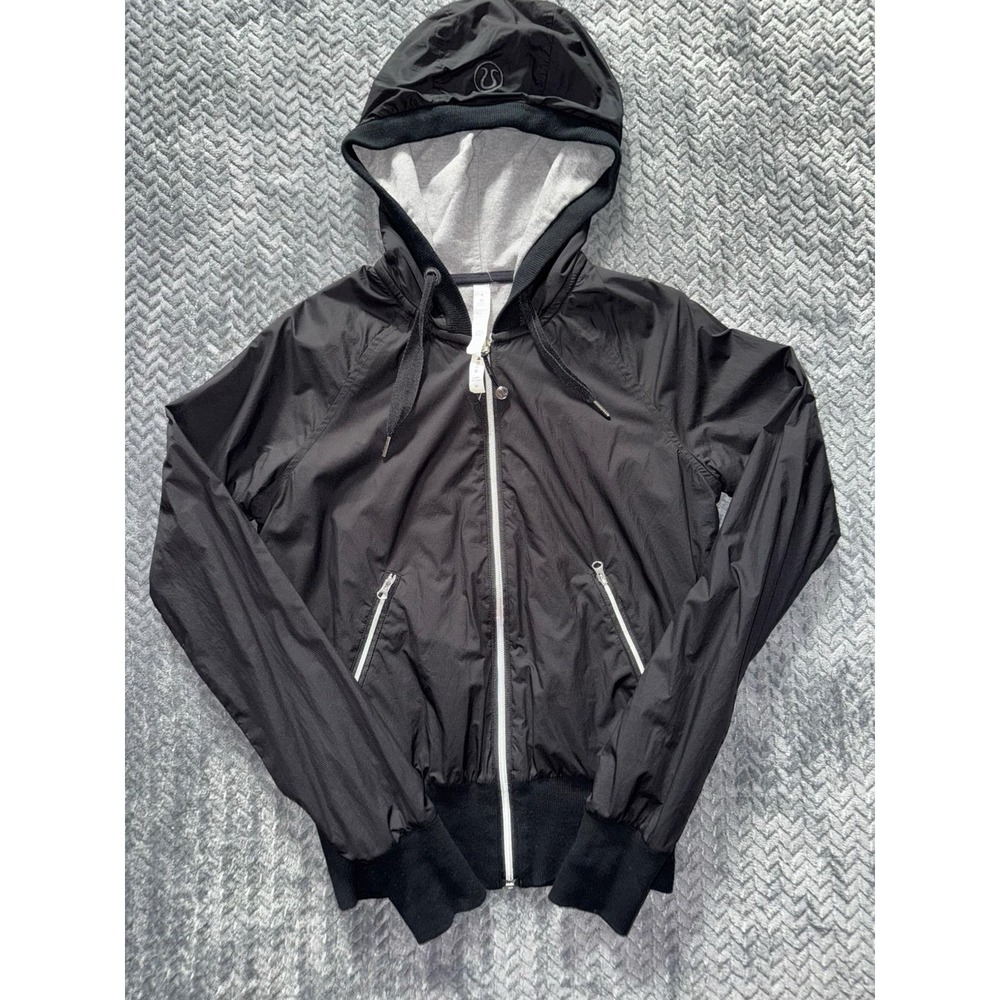 Lululemon Womens Swell Reversible Hooded Jacket Gray Black Full‎ Zip Hoodie Sz 4